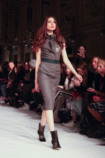 LFW AW 15 - ONG OAJ PAIRAM - AMBER BAKER THE UPCOMING-24