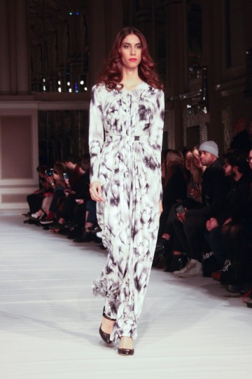 LFW AW 15 - ONG OAJ PAIRAM - AMBER BAKER THE UPCOMING-36