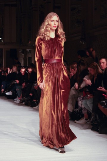 LFW AW 15 - ONG OAJ PAIRAM - AMBER BAKER THE UPCOMING-37