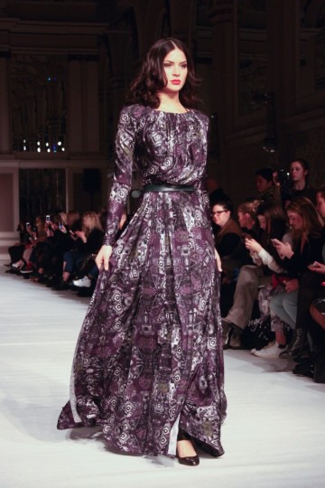 LFW AW 15 - ONG OAJ PAIRAM - AMBER BAKER THE UPCOMING-38