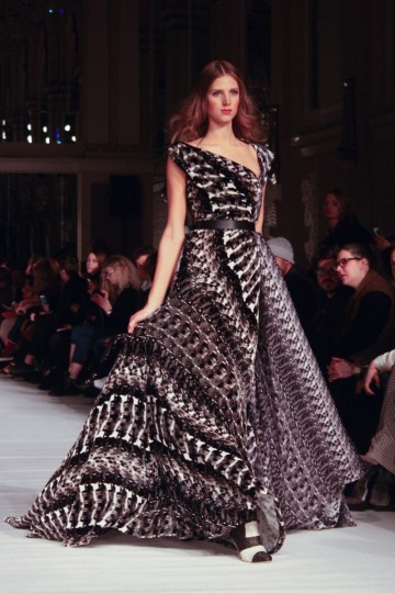 LFW AW 15 - ONG OAJ PAIRAM - AMBER BAKER THE UPCOMING-41