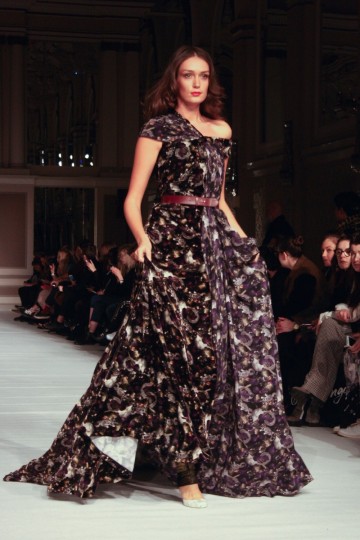 LFW AW 15 - ONG OAJ PAIRAM - AMBER BAKER THE UPCOMING-42