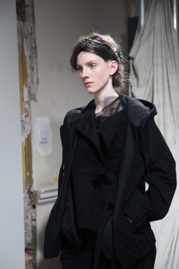 LFW AW 15 - PHOEBE ENGLISH - CHLOE NEUMAN-13