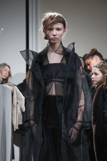 LFW AW 15 - PHOEBE ENGLISH - CHLOE NEUMAN-41