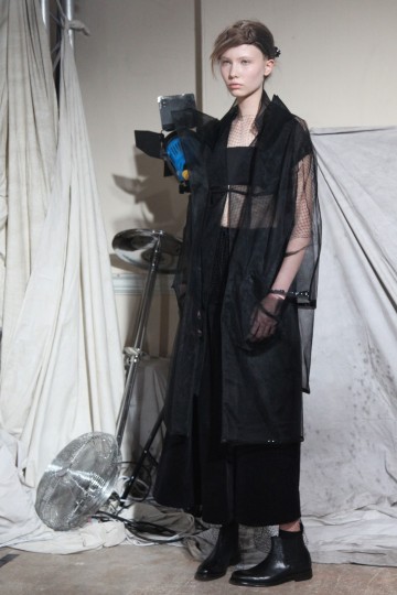 LFW AW 15 - PHOEBE ENGLISH - CHLOE NEUMAN-42