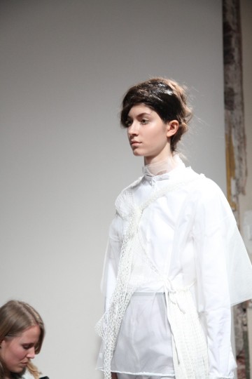 LFW AW 15 - PHOEBE ENGLISH - CHLOE NEUMAN-9