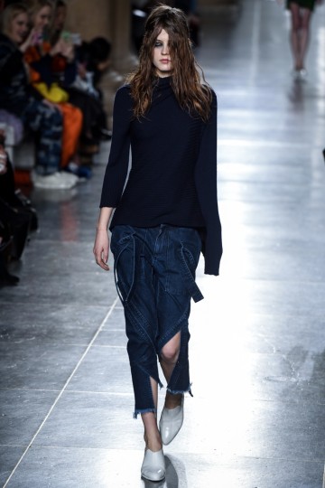 LFW AW 15 - krish-Marques'Almeida - The Upcoming -11
