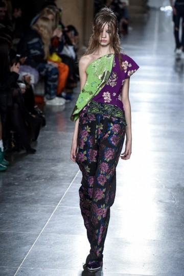 LFW AW 15 - krish-Marques'Almeida - The Upcoming -30
