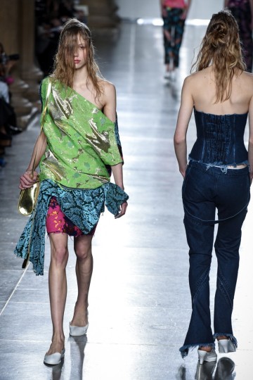 LFW AW 15 - krish-Marques'Almeida - The Upcoming -32