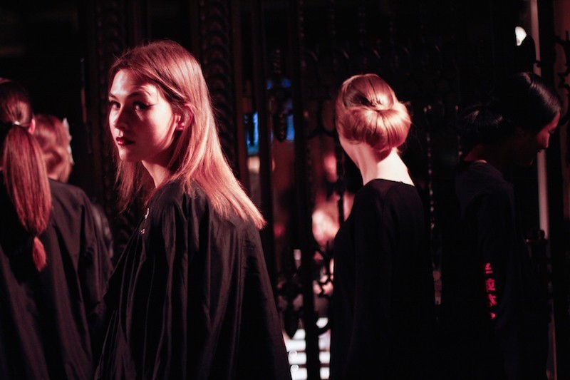 LFW AW15 - Ashley Isham backstage - Talie Eigeland - The Upcoming - 17