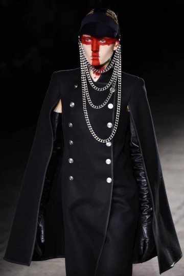 LFW AW15- Gareth Pugh - Krisztian Pinter - -50