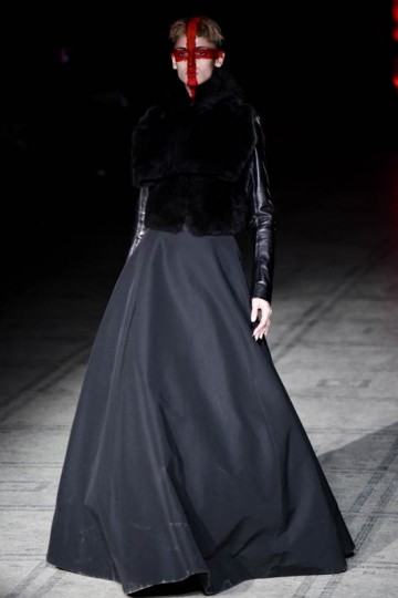 LFW AW15- Gareth Pugh - Krisztian Pinter - -70