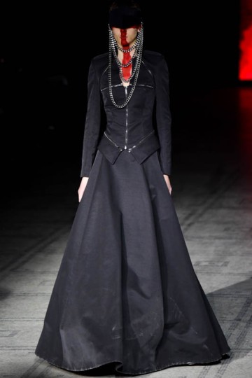 LFW AW15- Gareth Pugh - Krisztian Pinter - -72