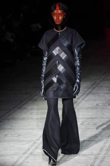 LFW AW15- Gareth Pugh - Krisztian Pinter - -73