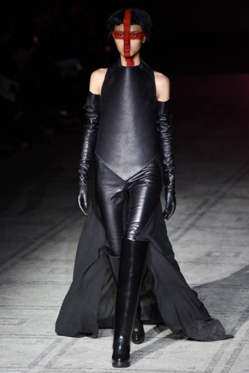 LFW AW15- Gareth Pugh - Krisztian Pinter - -74
