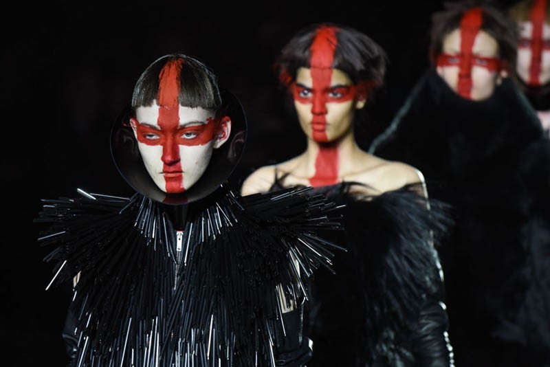 LFW AW15- Gareth Pugh - Krisztian Pinter - -90