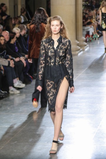 LFW AW15 - TopShop Unique - Filippo LAstorina - The Upcoming-32