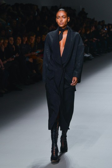 LFW FW15 - H by Hakaan Yildirim - Krish Nagari - TheUpcoming-21