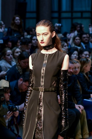 LFW FW15 - Julien McDonald - Krish Nagari - TheUpcoming-1