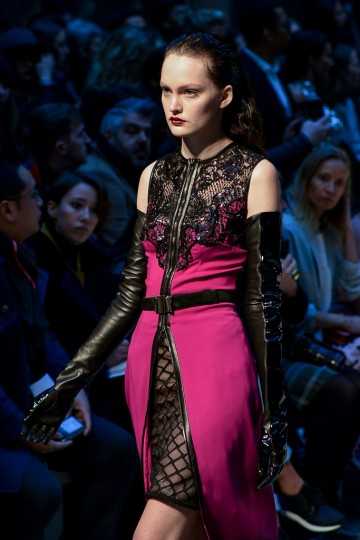 LFW FW15 - Julien McDonald - Krish Nagari - TheUpcoming-11