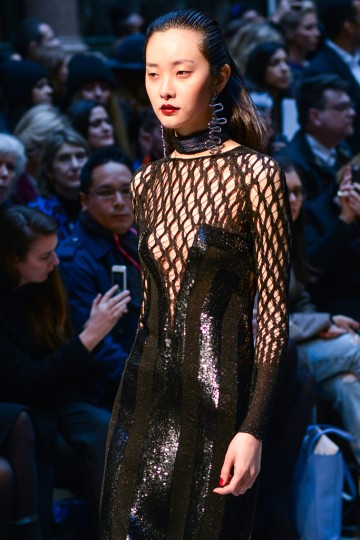 LFW FW15 - Julien McDonald - Krish Nagari - TheUpcoming-23