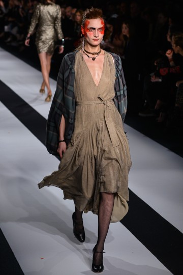 LFW FW15 - Vivienne Westwood - Krish Nagari - TheUpcoming-31
