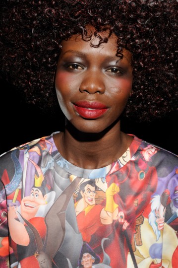 NYFWAW15_GeorgineBackstage_EstherHorvath_TheUpcoming-4