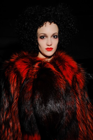 NYFWAW15_GeorgineBackstage_EstherHorvath_TheUpcoming-5