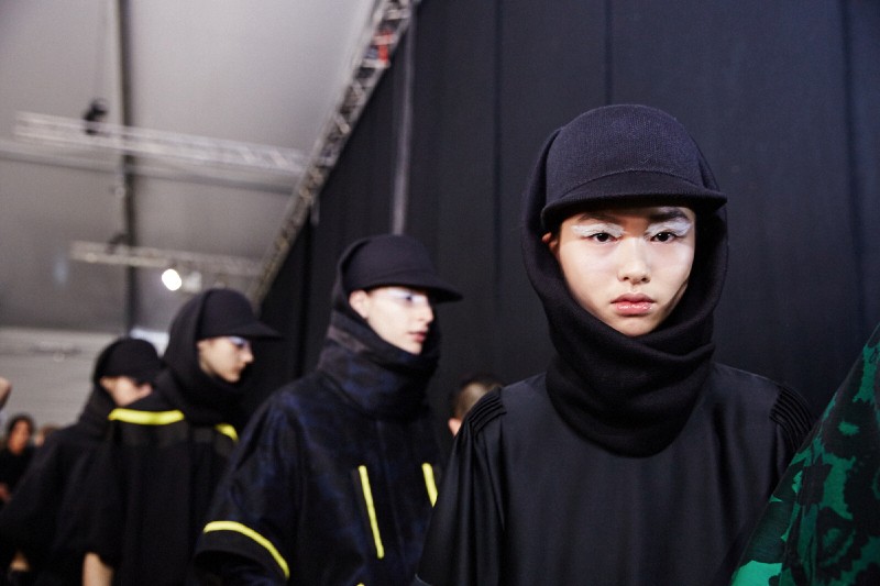 PFW AW15 - Kenzo backstage - Ambra Vernuccio - 1