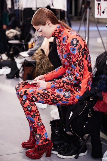 PFW AW15 - Kenzo backstage - Ambra Vernuccio - 16