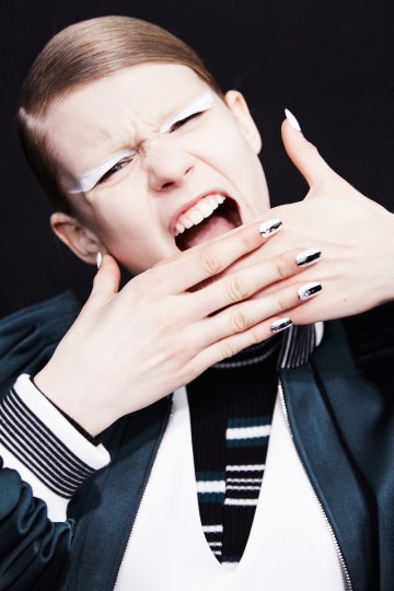 PFW AW15 - Kenzo backstage - Ambra Vernuccio - 30