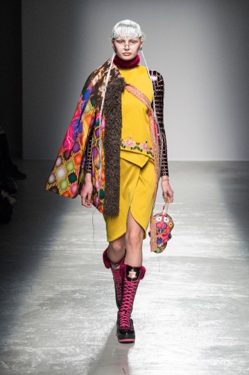 Pixelformula Womenswear Winter 2015 - 2016 Ready To Wear Paris Paco Rabanne