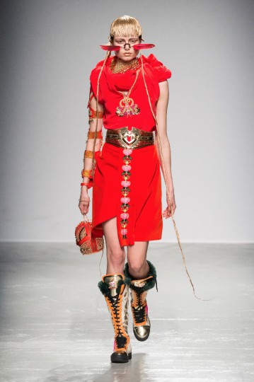 Pixelformula Womenswear Winter 2015 - 2016 Ready To Wear Paris Paco Rabanne
