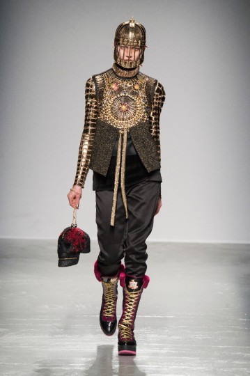Pixelformula Womenswear Winter 2015 - 2016 Ready To Wear Paris Paco Rabanne