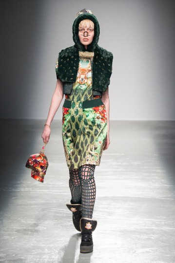 Pixelformula Womenswear Winter 2015 - 2016 Ready To Wear Paris Paco Rabanne