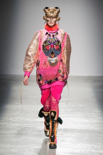 Pixelformula Womenswear Winter 2015 - 2016 Ready To Wear Paris Paco Rabanne