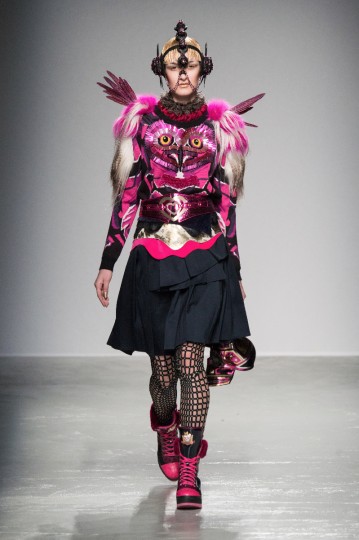 Pixelformula Womenswear Winter 2015 - 2016 Ready To Wear Paris Paco Rabanne