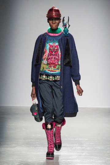 Pixelformula Womenswear Winter 2015 - 2016 Ready To Wear Paris Paco Rabanne