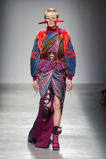 Pixelformula Womenswear Winter 2015 - 2016 Ready To Wear Paris Paco Rabanne