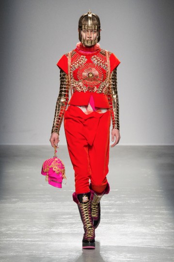 Pixelformula Womenswear Winter 2015 - 2016 Ready To Wear Paris Paco Rabanne