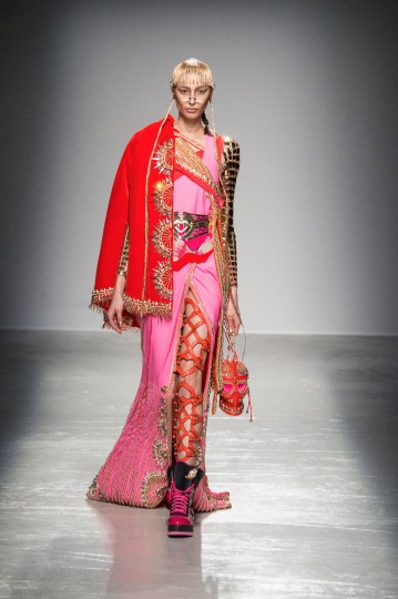 Pixelformula Womenswear Winter 2015 - 2016 Ready To Wear Paris Paco Rabanne