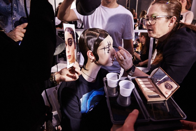 PFW AW15 - Yohji Yamamoto backstage - Ambra Vernuccio - The Upcoming - 25