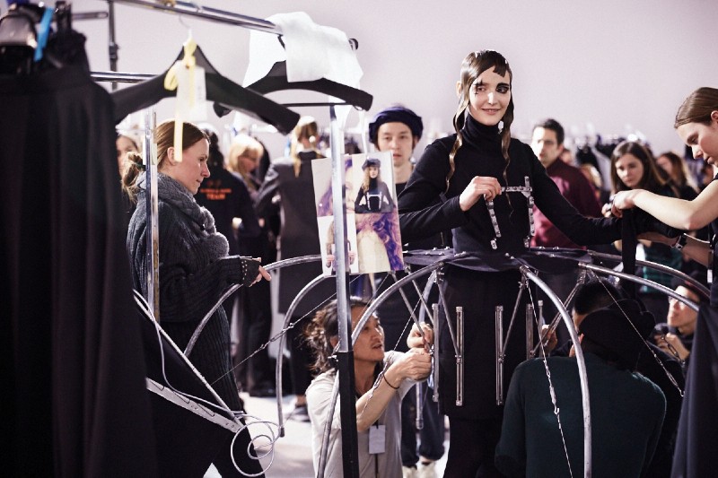 PFW AW15 - Yohji Yamamoto backstage - Ambra Vernuccio - The Upcoming - 5