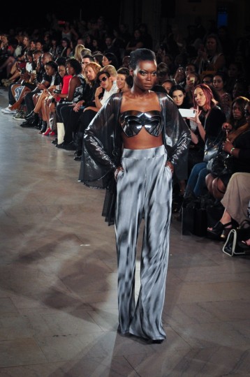 ArtHeartsFashion at The Grand Central - BogdanSeredyak-TheUpcoming - 1