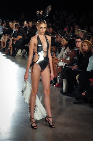 ArtHeartsFashion at The Grand Central - BogdanSeredyak-TheUpcoming - 10