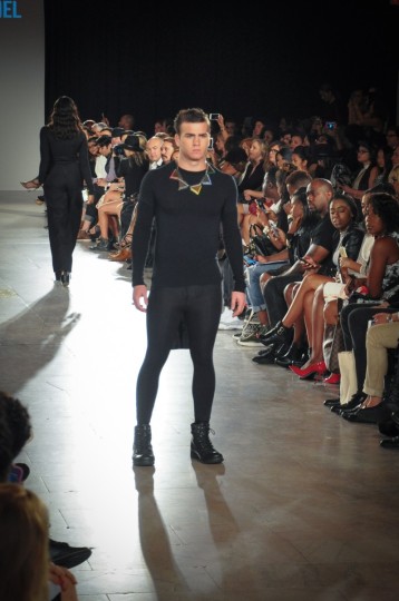 ArtHeartsFashion at The Grand Central - BogdanSeredyak-TheUpcoming - 24