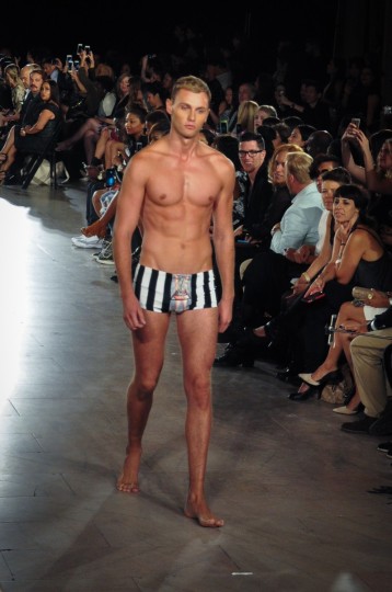 ArtHeartsFashion at The Grand Central - BogdanSeredyak-TheUpcoming - 5