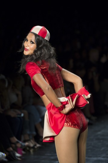 BetseyJohnson-Barbara Di Maio-the Upcoming43