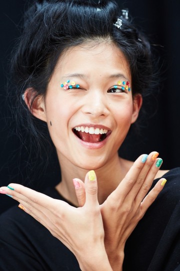 LFW SS16 - Ashish backstage - Ambra Vernuccio - The Upcoming - 12