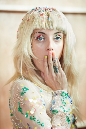 LFW SS16 - Ashish backstage - Ambra Vernuccio - The Upcoming - 55